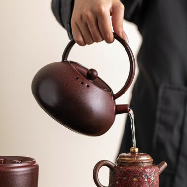 Retro Ceramic Direct Fire Teapot [Wang Yue Tiliang Pot] 800ml
