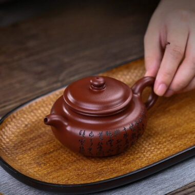 Full Handmade Yixing Zisha Teapot [Man Jiang Hong] (Long Xue Sha – 200ml)