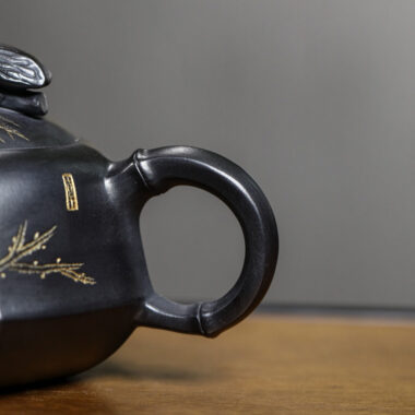 Yixing Zisha Teapot [Zhizu Changle] (Shi Huang – 250ml)