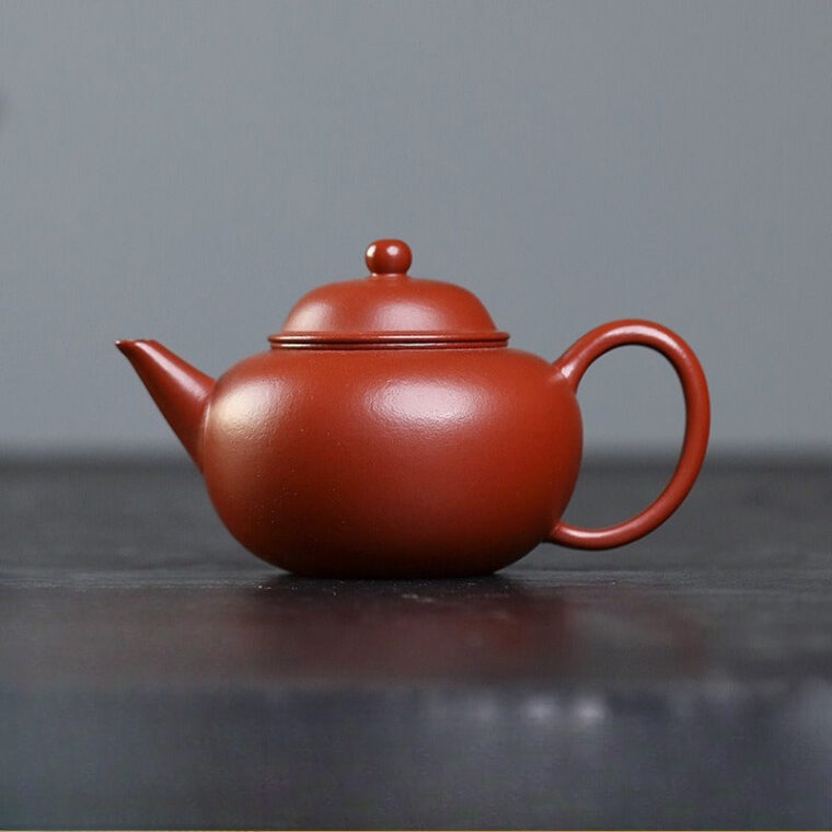 Yixing Zisha Teapot [Mini Shui Ping] (Zhu Ni – 130ml)