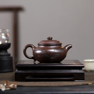 Yixing Zisha Teapot [Frangrant Fanggu] (Zi Ni – 260ml)