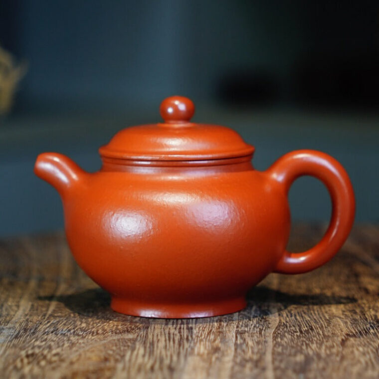 Full Handmade Yixing Zisha Teapot [Duo Zhi Pot] (Zhao Zhuang Zhu Ni – 250ml)