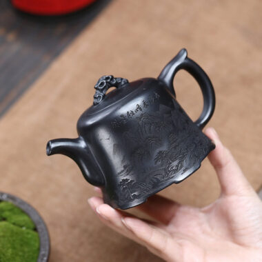 Yixing Zisha Teapot [Mountain Jinzhong] (Shi Huang – 310ml)