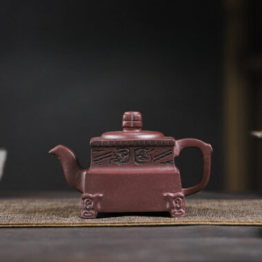 Full Handmade Yixing Zisha Teapot [Sifang Dingli] (Zi Ni – 280ml)