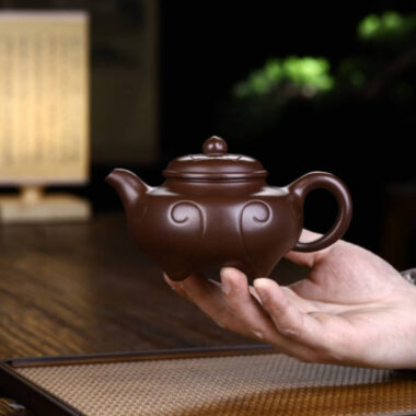 Full Handmade Yixing Zisha Teapot [Siji Ruyi Pot] (Zi Ni – 260ml)