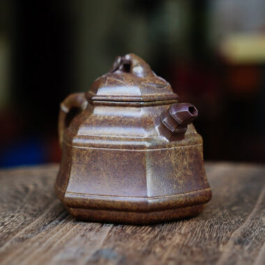 Full Handmade Yixing Zisha Teapot [Liufang Zhu Ding Pot] (Qing Duan Ni Firewood Fired – 180ml)