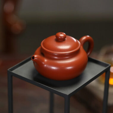 Full Handmade Yixing Zisha Teapot [Fanggu Pot] (Dahongpao – 170ml)