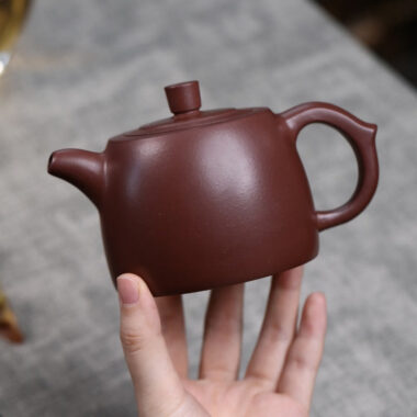 Full Handmade Yixing Zisha Teapot [Jing Lan Pot] (Zi Ni – 280ml)