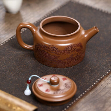 Yixing Zisha Teapot [Guan Shan] (Chijin Zhu Ni – 450ml)