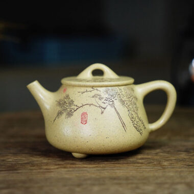 Full Handmade Yixing Zisha Teapot [Gao Shi Piao Pot] (Benson Lu Ni – 200ml)