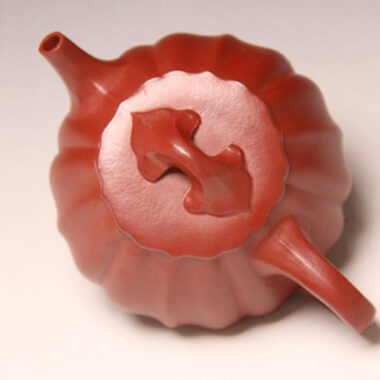 Full Handmade Yixing Zisha Teapot [Linghua Shi Piao Pot] (Dahongpao – 240ml)