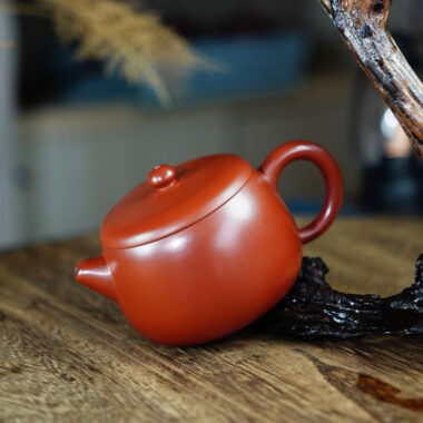Yixing Zisha Teapot [Fat Xishi Pot] (Dahongpao – 230ml)