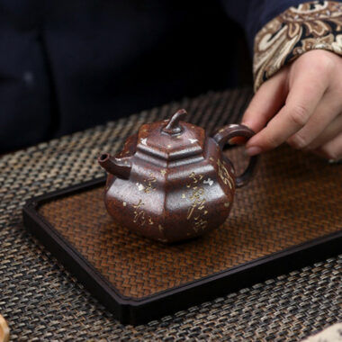 Full Handmade Yixing Zisha Teapot [Hexagon Gourd] (Firewood Fired Duan Ni – 170ml)