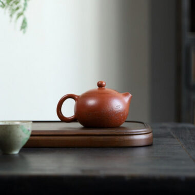 Yixing Zisha Teapot [Bao Chun Xishi] (Jiang Po Ni – 230ml)