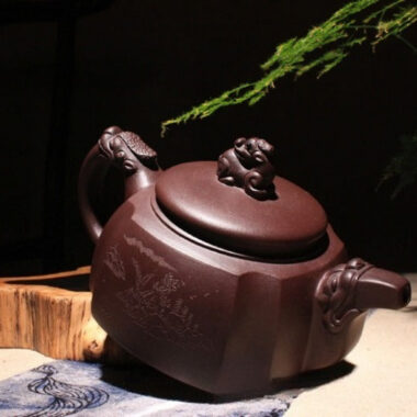 Yixing Zisha Teapot [The Dragon] (Zi Ni – 330ml)