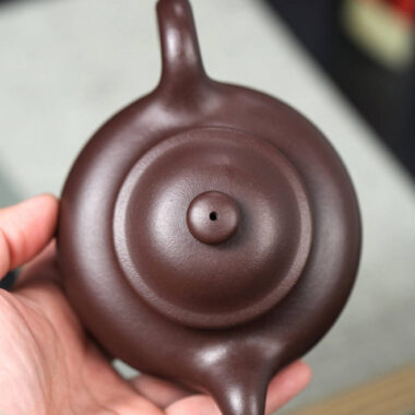 Full Handmade Yixing Zisha Teapot [Lotus Seed Pot] (Zi Ni – 350ml)