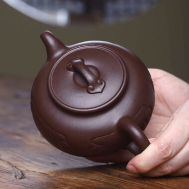 Full Handmade Yixing Zisha Teapot [Sanzu Ruyi Pot] (Zi Ni – 400ml)