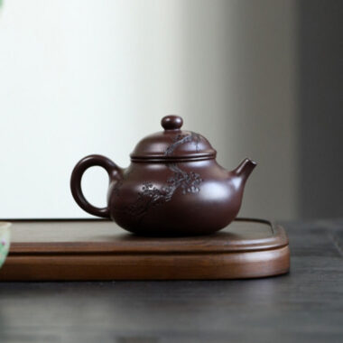 Yixing Zisha Teapot [Bao Chun Rong Tian] (100 Mu Zi Ni – 260ml)