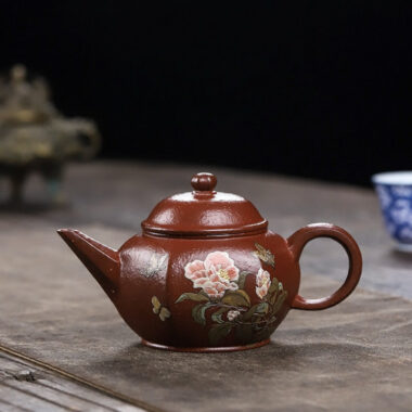 Full Handmade Yixing Zisha Teapot [Hua Ban Cha Xiang] (Hong Jiang Po Ni – 240ml)