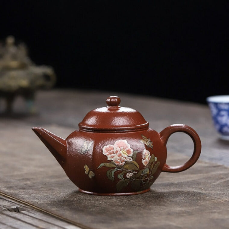 Full Handmade Yixing Zisha Teapot [Hua Ban Cha Xiang] (Hong Jiang Po Ni – 240ml)