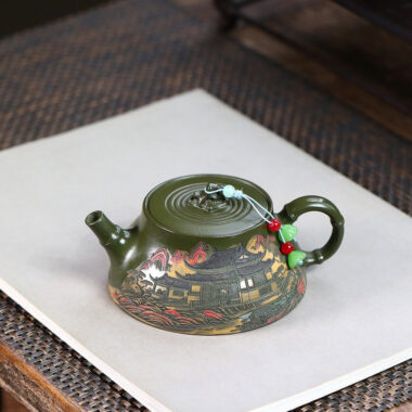 Yixing Zisha Teapot [Jiangnan Chun Yun] (Lu Ni – 170ml)