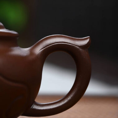 Full Handmade Yixing Zisha Teapot [3 Legs Ruyi Pot] (Shi Hong – 230ml)