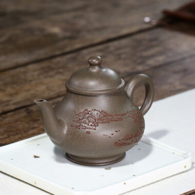 Yixing Zisha Teapot [Gao Pan Hu] (Xue Ke Qing – 300ml)