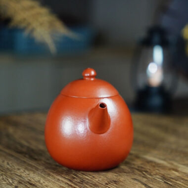 Full Handmade Yixing Zisha Teapot [Dragon Egg Pot] (Zhu Ni – 220ml)