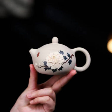 Yixing Zisha Teapot [Peony Xishi] (Bai Duan Ni – 230ml)
