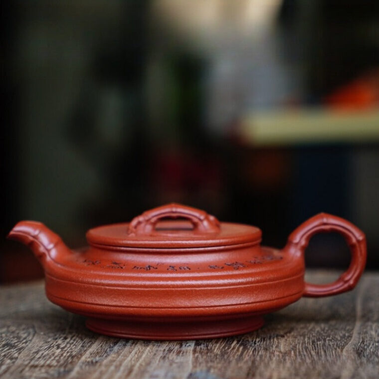Full Handmade Yixing Zisha Teapot [Flat Bamboo Pot] (Zhu Ni – 200ml)