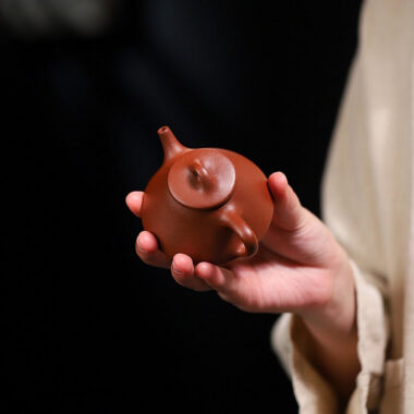 Yixing Zisha Teapot [Mini Ziye Shi Piao] (Di Cao Qing – 70ml)