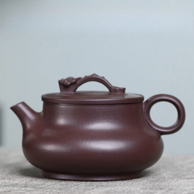 Full Handmade Yixing Zisha Teapot [Good Luck] (Lao Zi Ni – 320ml)