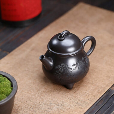 Yixing Zisha Teapot [Sanzu Ruding] (Shi Huang – 310ml)