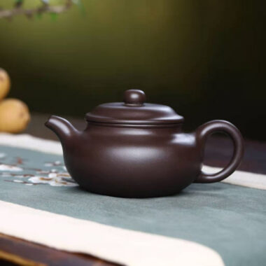 Full Handmade Yixing Zisha Teapot [Fanggu Pot] (Lao Zi Ni – 230ml)