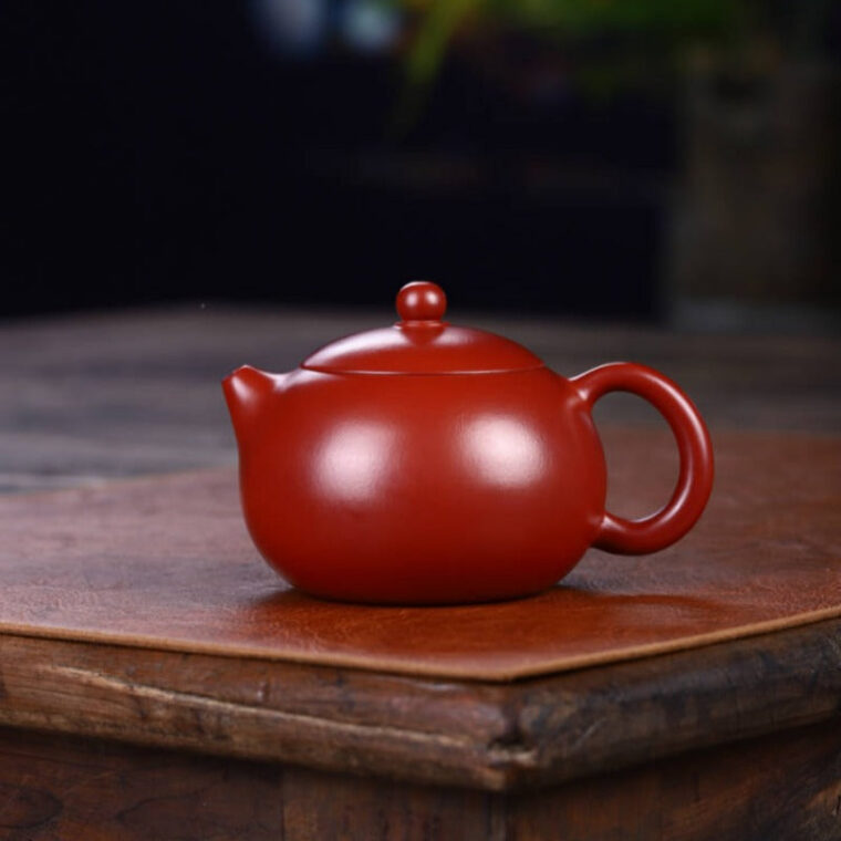 Yixing Zisha Teapot [Xishi Pot] (Dahongpao – 240ml)