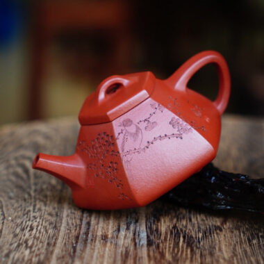 Full Handmade Yixing Zisha Teapot [Liufang Shi Piao Pot] (Zhu Ni – 120ml)