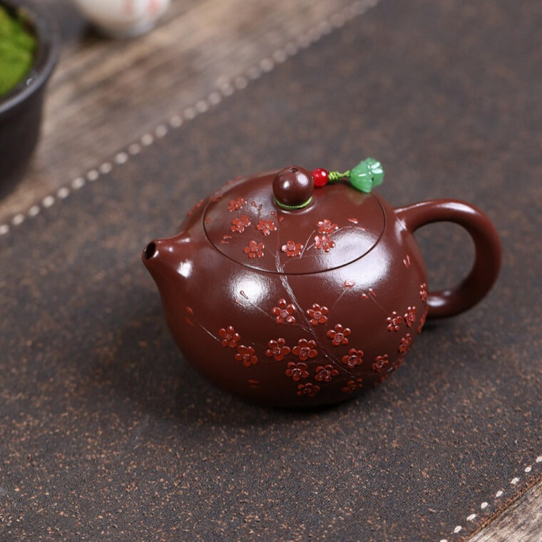 Yixing Zisha Teapot [Plum Blossom Xishi] (Zi Zhu Ni – 280ml)