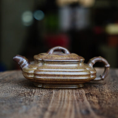 Full Handmade Yixing Zisha Teapot [Jin Nang Xu Bian Pot] (Qing Duan Ni Firewood Fired – 200ml)
