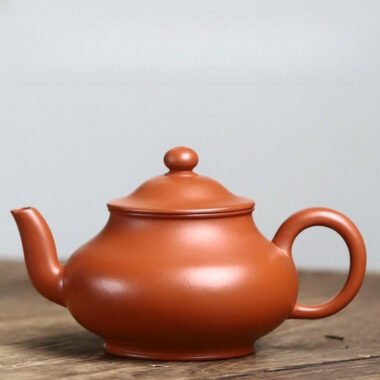 Full Handmade Yixing Zisha Teapot [Straw Hat Pot] (Zhao Zhuang Zhu Ni – 120ml)