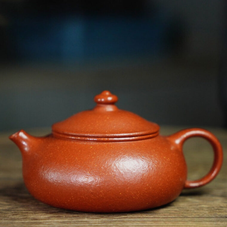 Full Handmade Yixing Zisha Teapot [Han Jiang Pot] (Li Pi Zhu Ni – 190ml)