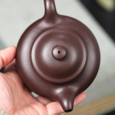 Full Handmade Yixing Zisha Teapot [Lotus Seed Pot] (Zi Ni – 350ml)