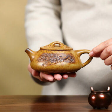 Yixing Zisha Teapot [Dragon Shi Piao] (Longgu Jin Sha – 310ml)