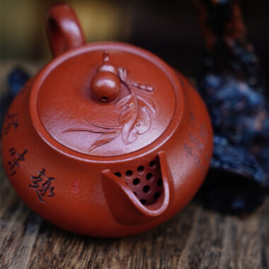 Full Handmade Yixing Zisha Teapot [Good Fortune & Prosperity Pot] (Zhu Ni – 200ml)