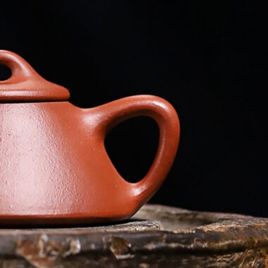Yixing Zisha Teapot [Mini Ziye Shi Piao] (Di Cao Qing – 70ml)