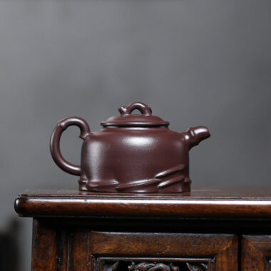 Yixing Zisha Teapot [Bamboo Section] (Zi Ni – 270ml)