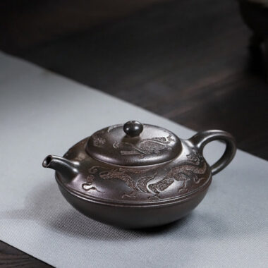 Full Handmade Yixing Zisha Teapot [Yu Yuan] (Tian Qing Ni – 180ml)