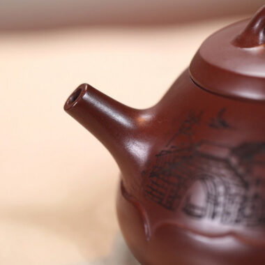 Yixing Zisha Teapot [Lotus Piao] (Long Xue Sha – 320ml)