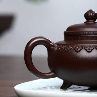 Full Handmade Yixing Zisha Teapot [Yun Jian Ruyi Pot] (Shi Hong – 320ml)