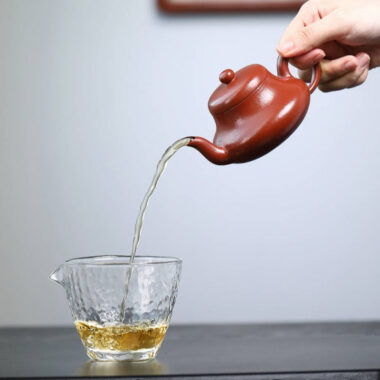 Full Handmade Yixing Zisha Teapot [Junde Pot] (Xiao Meiyao Zhu Ni – 180ml)