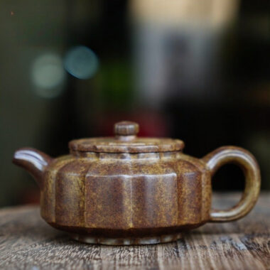 Full Handmade Yixing Zisha Teapot [Jinnang Zhou Pan Pot] (Qing Duan Ni Firewood Fired – 140ml)